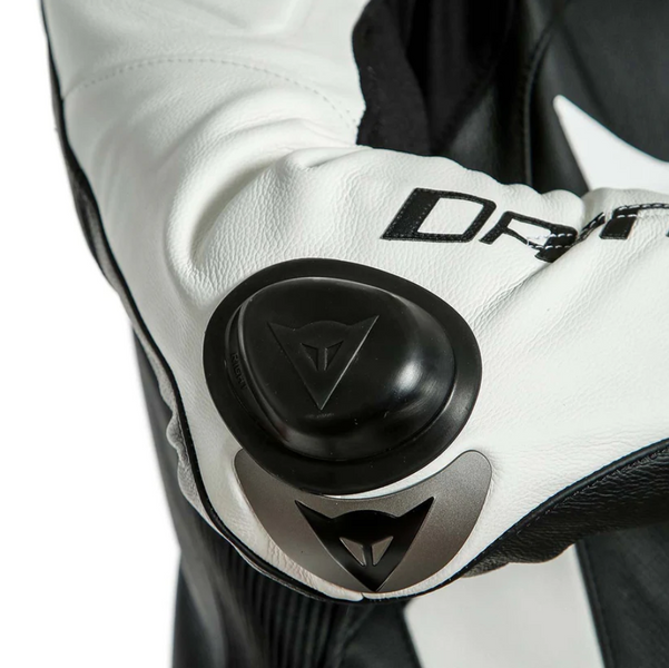 Мотокомбинезон Dainese LAGUNA SECA 5 1PC LEATHER SUIT PERF Black White 20151346762244 фото