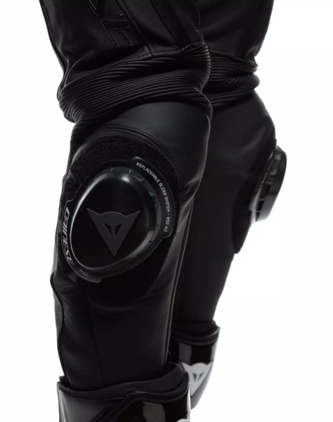 Мотоштани Dainese DELTA 4 PERF. LEATHER PANTS BLACK BLACK 54 201550000863154 фото