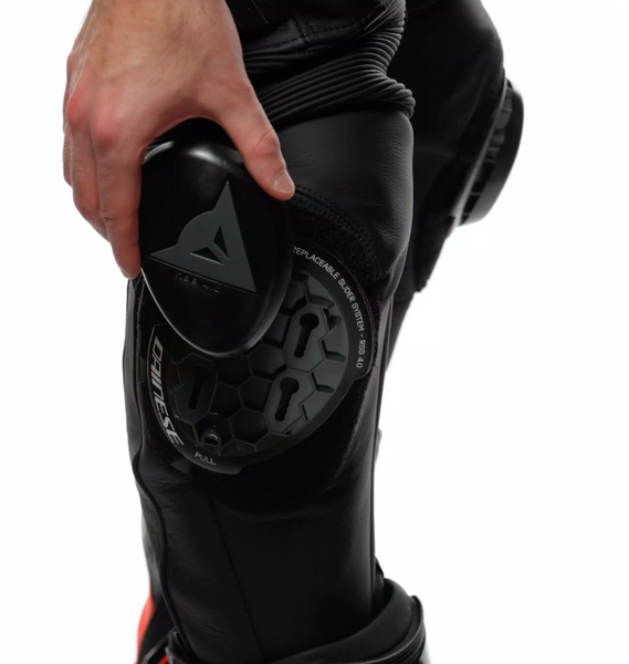 Мотоштани Dainese DELTA 4 PERF. LEATHER PANTS BLACK BLACK 54 201550000863154 фото