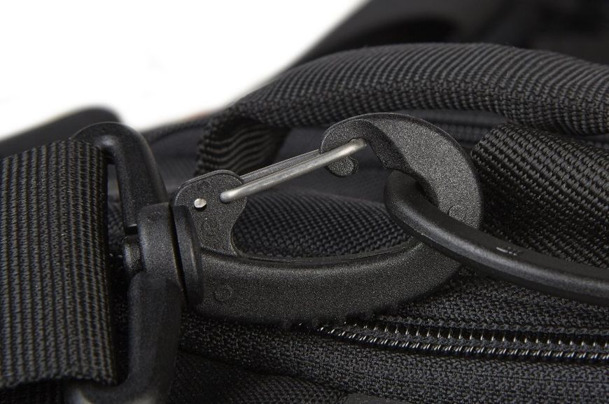 Сумка для форми FOX PODIUM GB [Black], Gear Bag 18808-001-NS фото