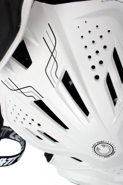 Защита тела LEATT FUSION 3.0 Chest Protector [White], S/M 1015400110 фото